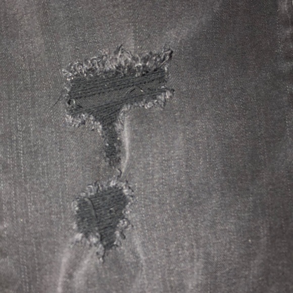 Black American Eagle Ripped Jeans - Picture 3 of 7